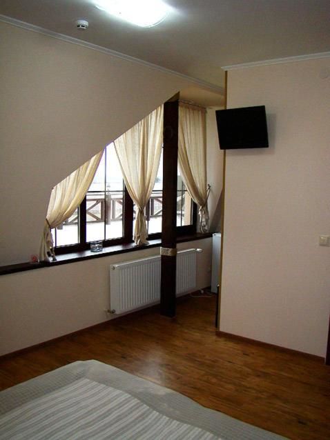 Отель Hotel Zolota Pidkova Kozlin